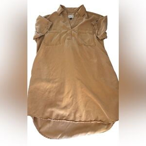 Universal thread v-neck pullover longline tunic top mini skirt